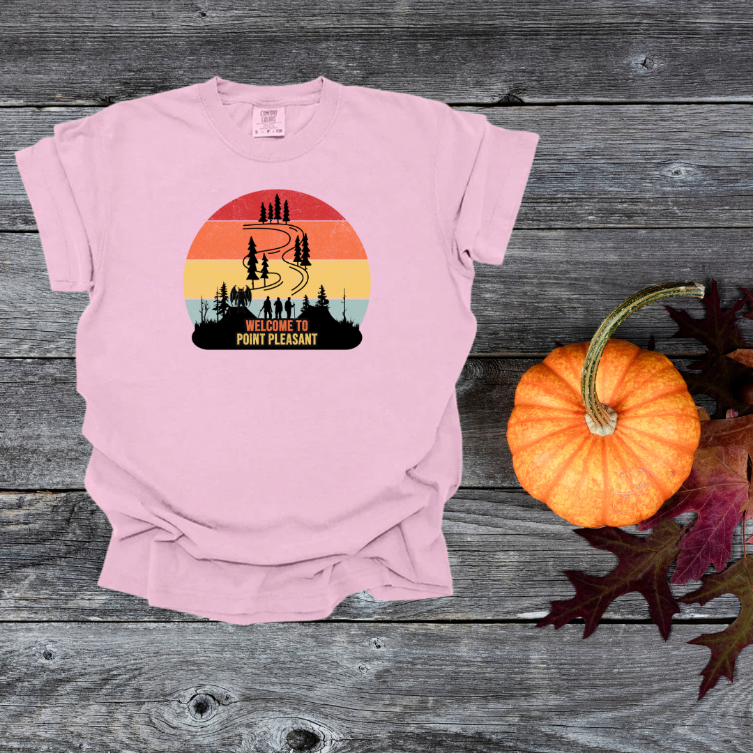 Welcome to Point Pleasant Retro Mothman T-Shirt Vintage Cryptid Mothman Paranormal Lovers Tee