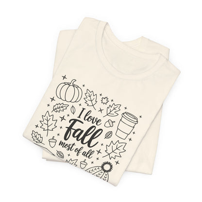 I Love Fall Short Sleeve Tee, Autumn T-Shirt, Cozy Fall Apparel, Pumpkin Shirt, Seasonal Gift, Unisex Casual Wear