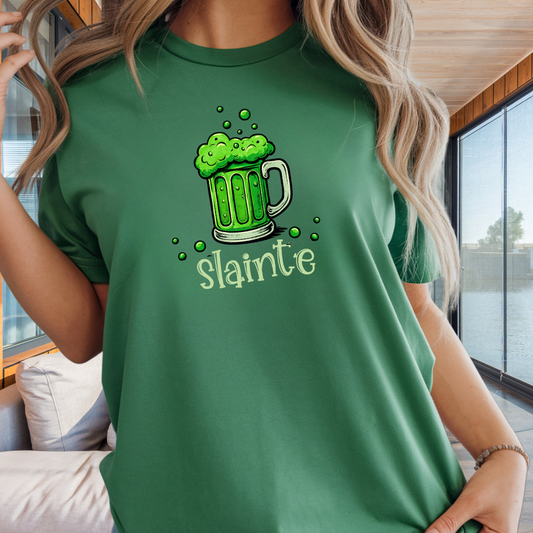 St. Patrick's Day 'Sláinte' Beer Mug T-Shirt